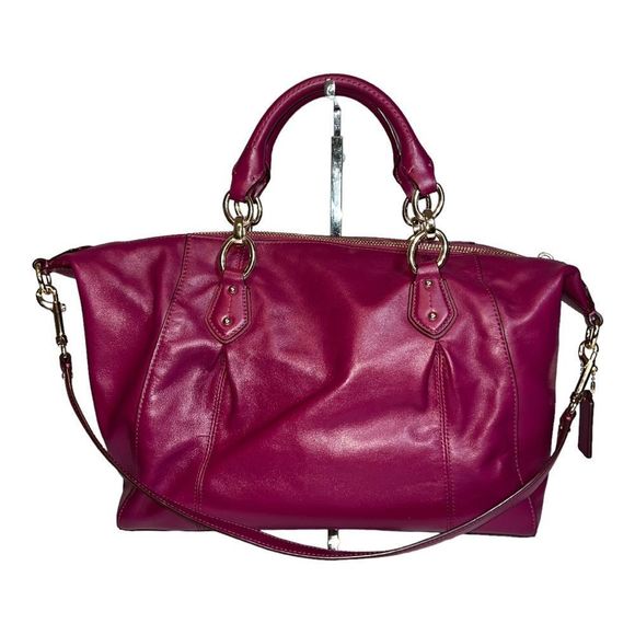 COACH Magenta Pebbled Leather Kelsey Satchel Bag - Picture 2 of 10